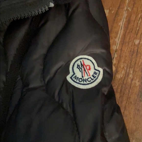 Moncler jacket - Picture 2 of 5